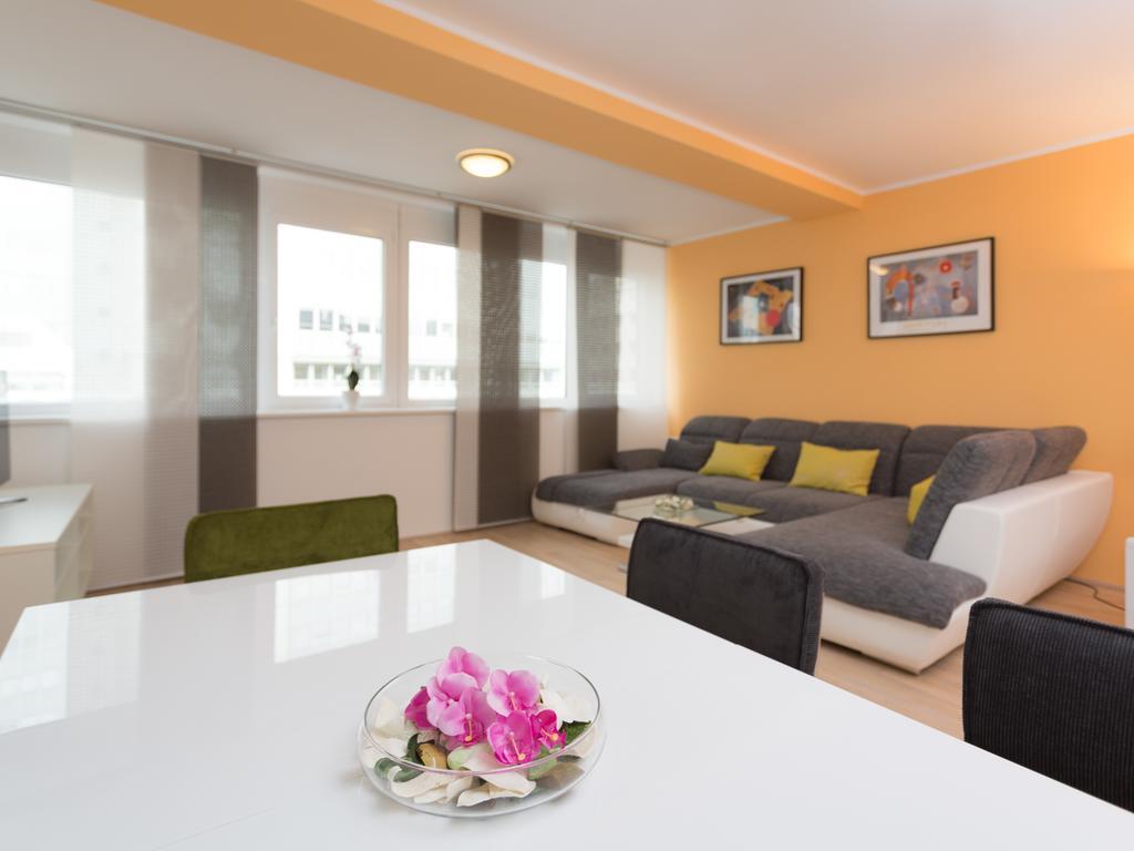 Christian Apartments Oper - Contactless Check In Viena Exterior foto